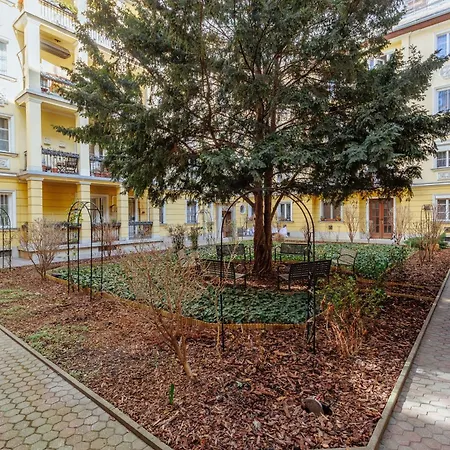 Rise & Shine Apartment Budapest Exterior photo
